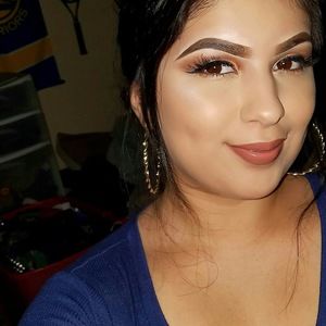 Meet your Posher, Liz